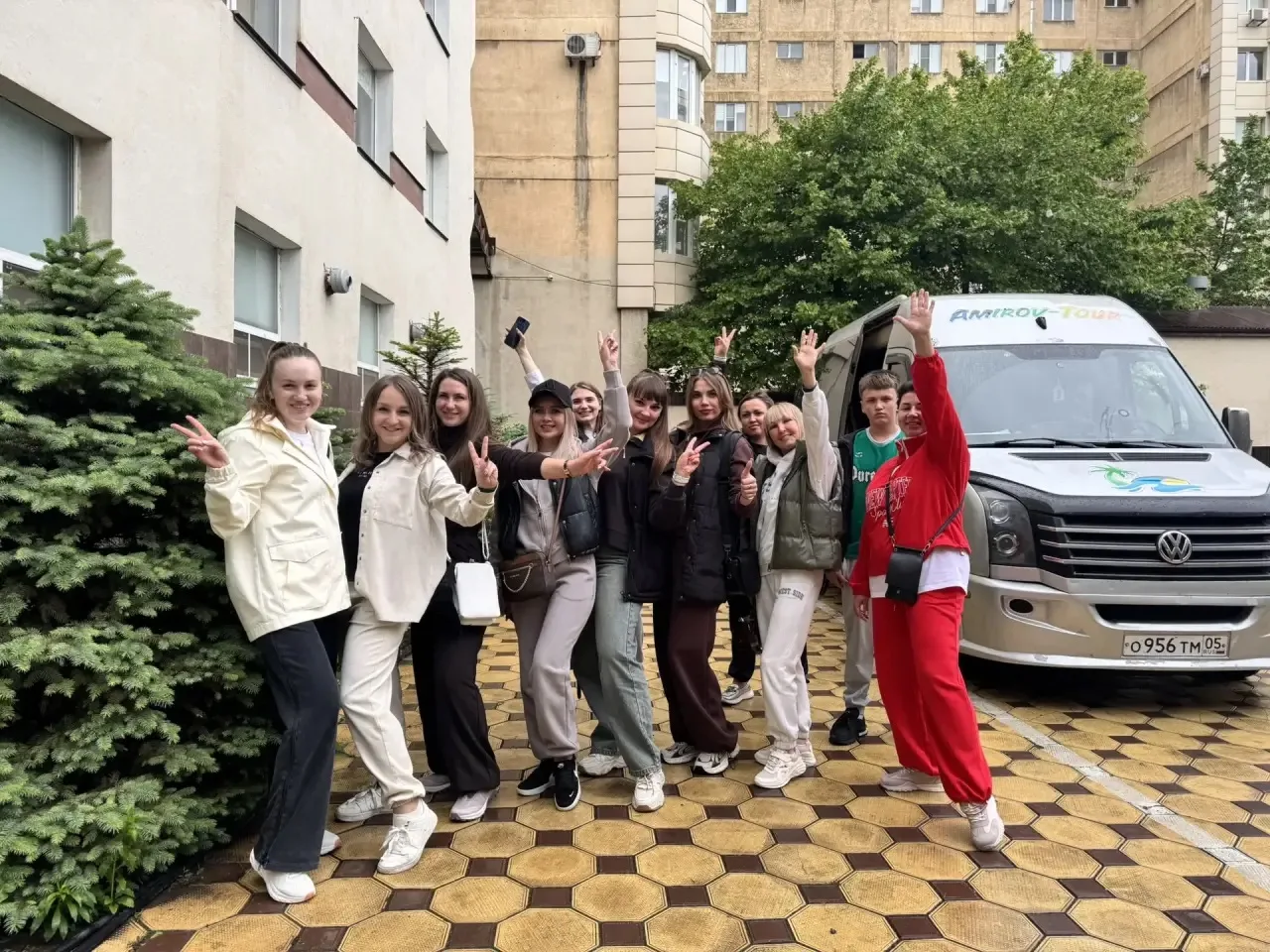 Ну что, мы вернулись и готовы вам всё рассказывать и показывать 🥹✨  

Открыли для себя Дагестан и Ч
