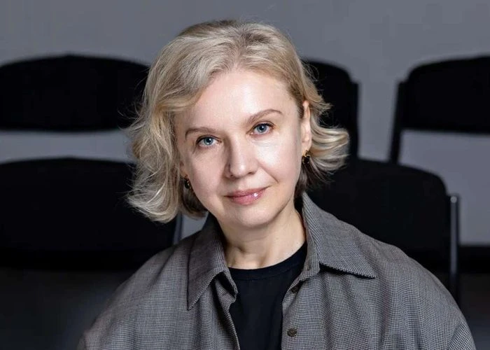 Марина Брусникина, совмещающая художественное руководство московскими театрами «Практик...