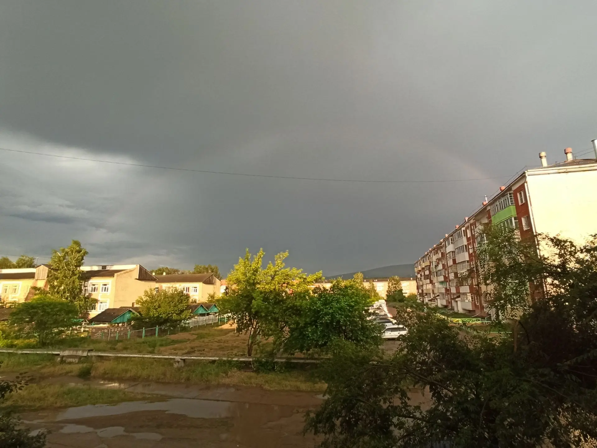 Доброе утро!

⛅️Сегодня, 28 июля, в Кабанском районе переменная облачность.

💨 Ветер 1-2 м/с. 

🌡 