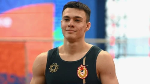 Наш земляк, легкоатлет Константин Крылов, завоевал золото и серебро на международных ст...