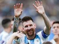 https://www.euro-football.ru/article/1003652458/1006352069_on_tochno_ne_s_etoy_planetyi...