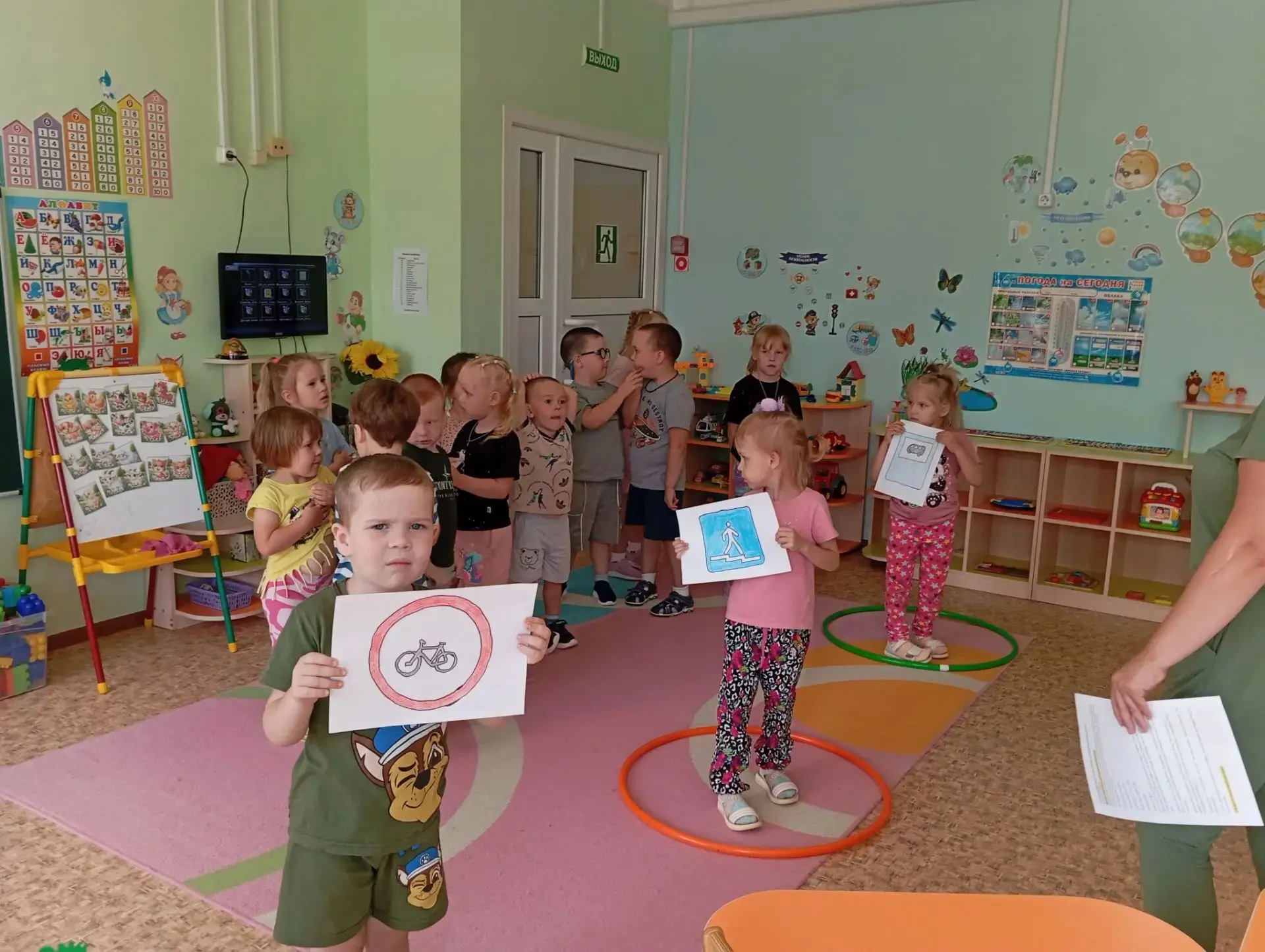 Самый любимый праздник у детей- это конечно День рождения!!! А сегодня день рождения у ...