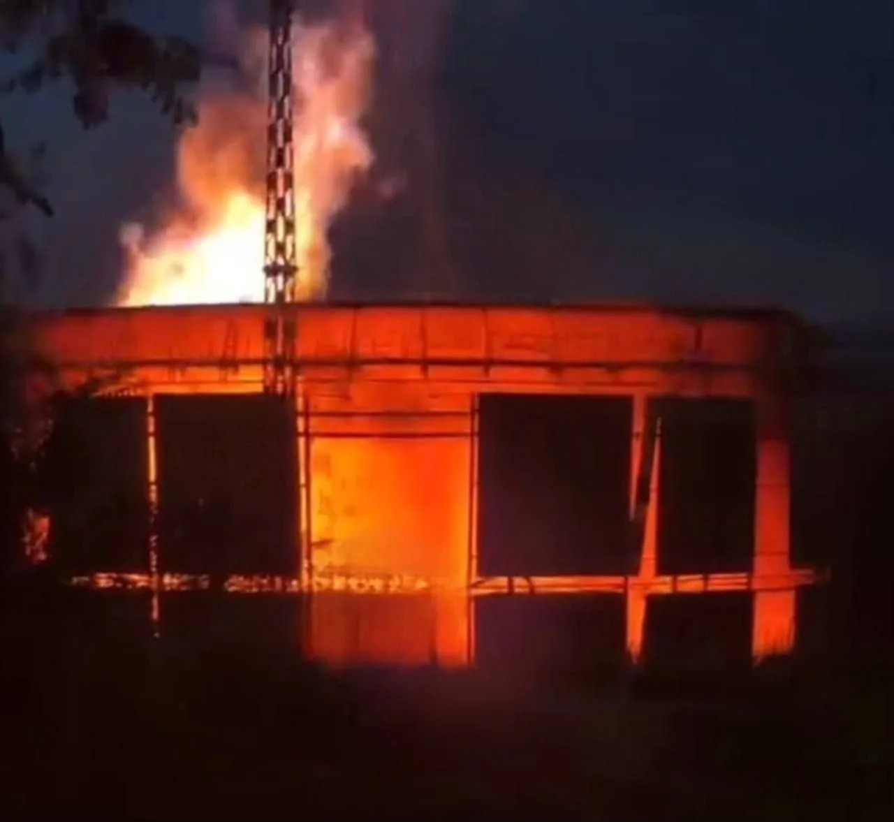 🔥 В Одесской области зафиксирован прилет по промпредприятию.