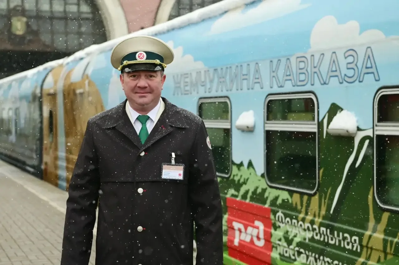 «Жемчужина Кавказа»: из заснеженной Москвы к снегам Эльбруса!  Первый в этом году рейс турпоезда про