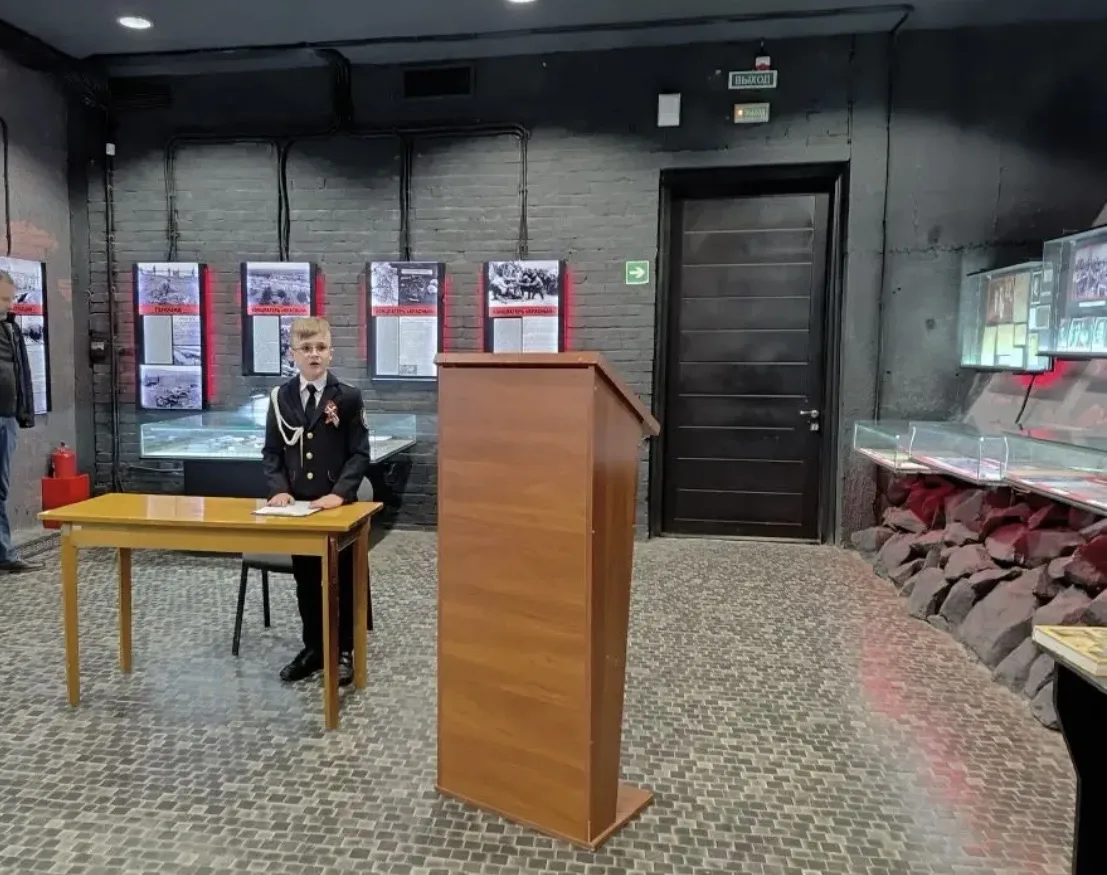 В музейном зале Мемориала жертвам фашистской оккупации Крыма 1941-1944 гг. «Концлагерь «Красный» сос