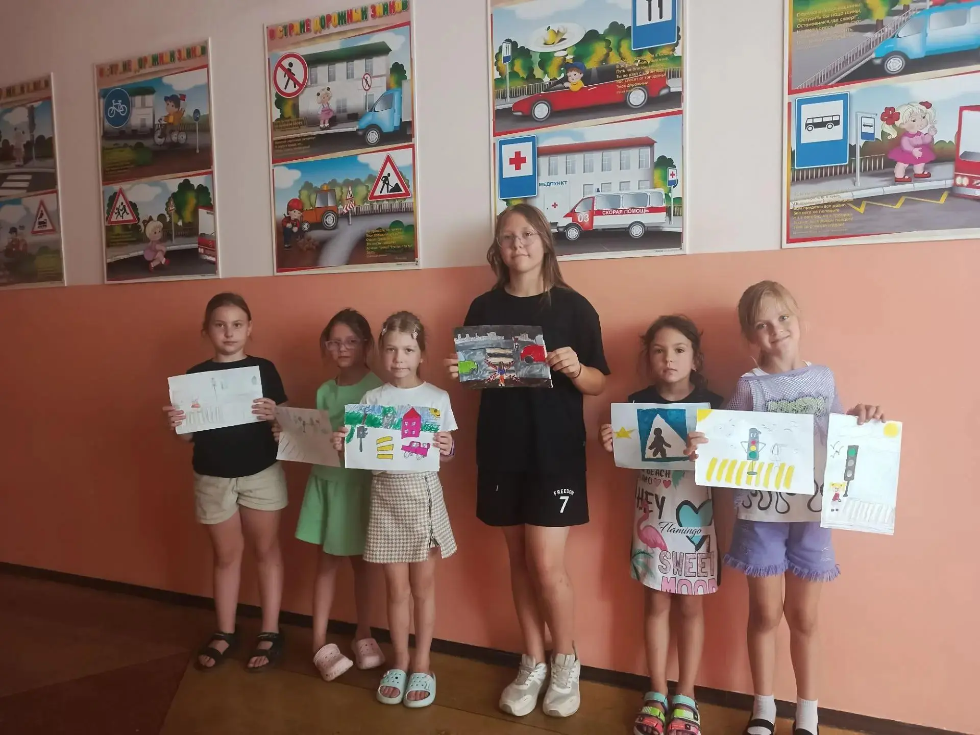 В рамках летней оздоровительной программы в лагере «Казачьи забавы» был организован день, посвященны