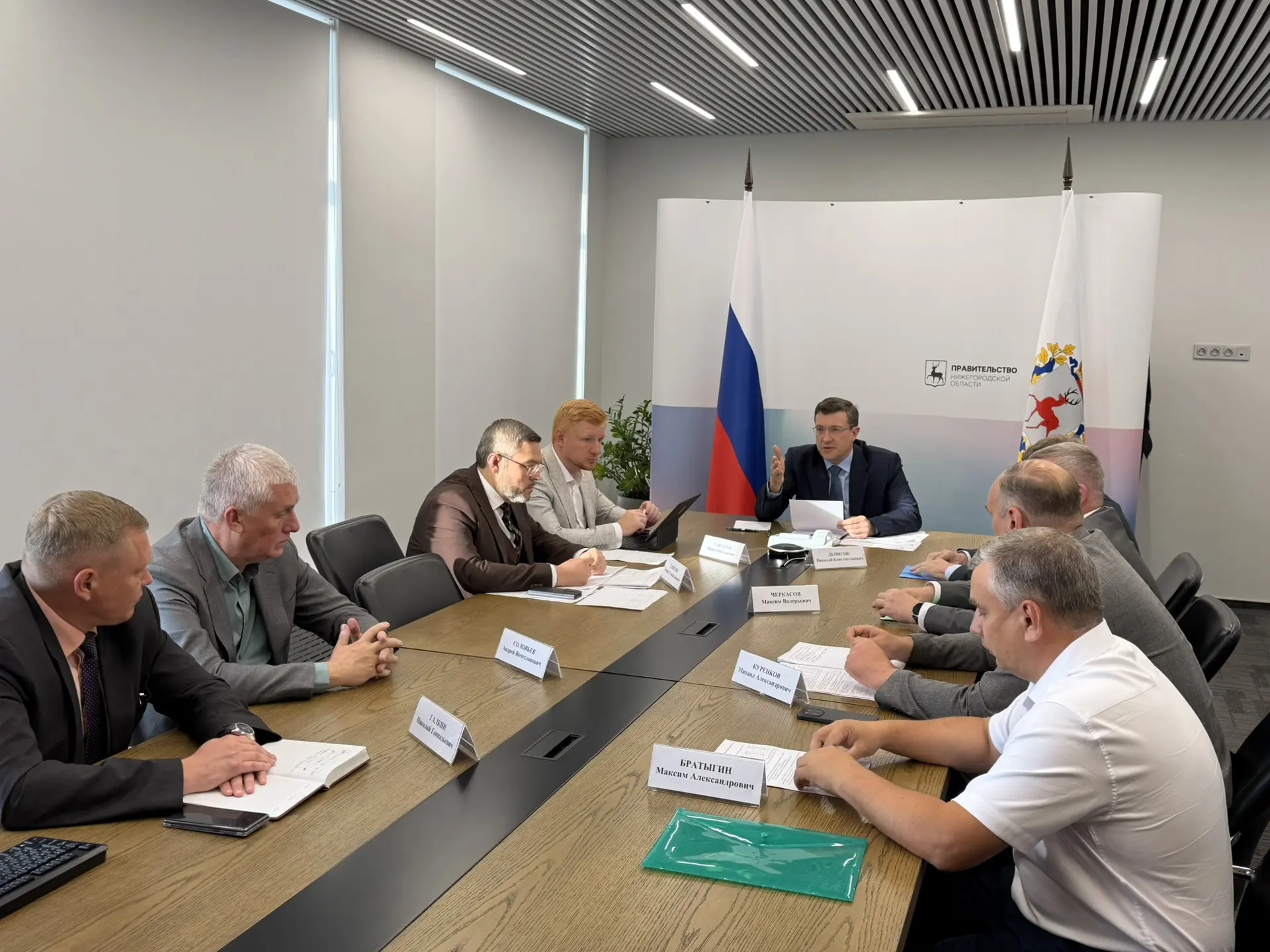 Никаких ограничений по топливу со стороны правительства Нижегородской области - нет. Пр...