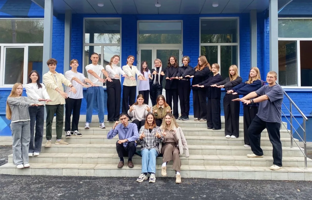 В МБОУ лицей №3 прошла встреча с нашей выпускницей, теперь уже студенткой третьего курса ГБОУ ПОО "М