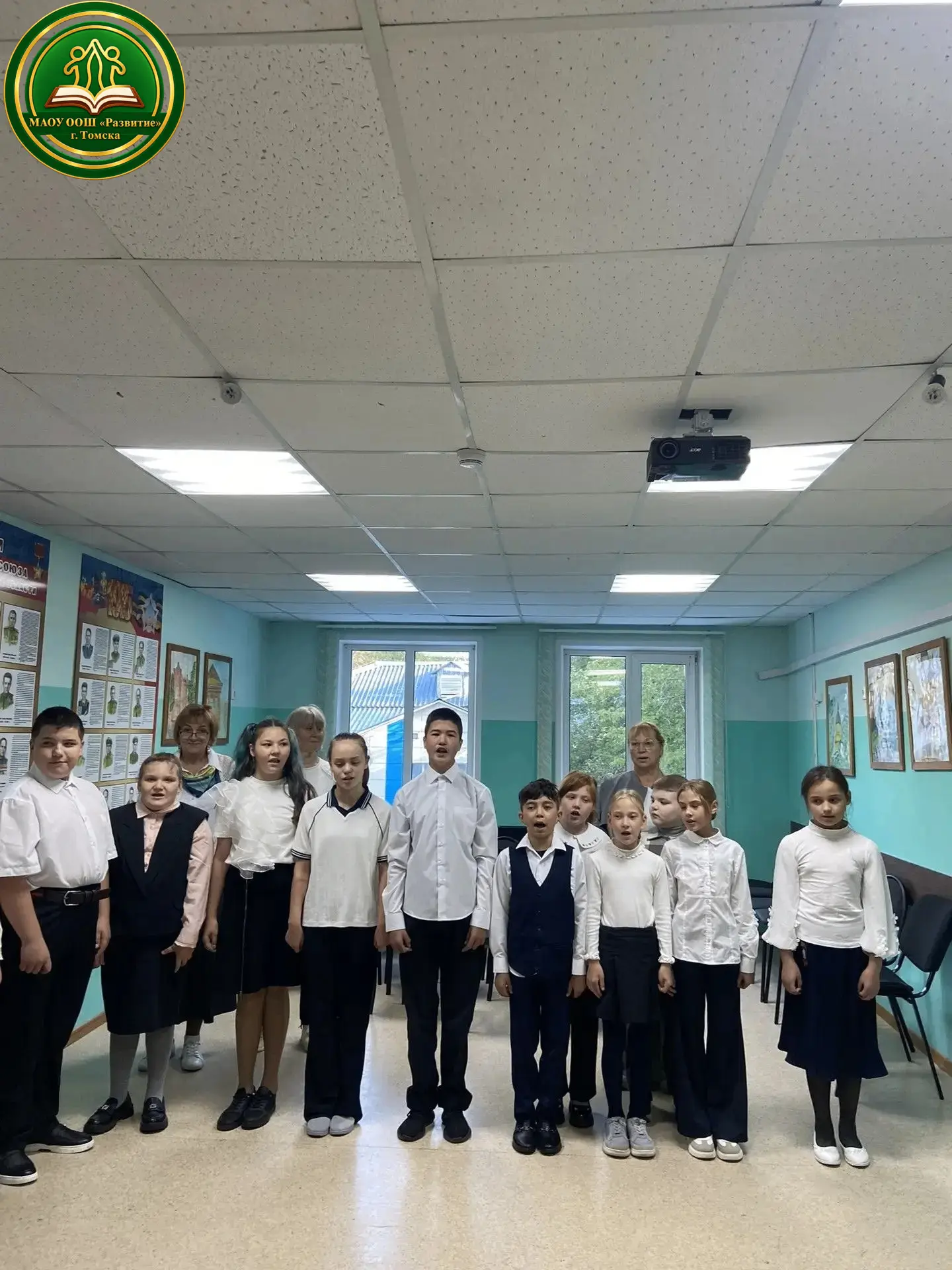 Утро понедельника  в «Лесной школе»