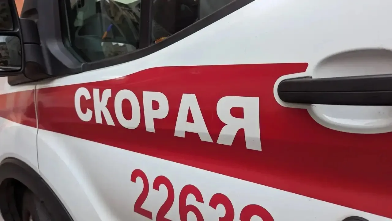 🔥 В Петербурге врачи борются за жизнь подростка с ожогами 100% тела после ДТП

Юноша разбился на пи