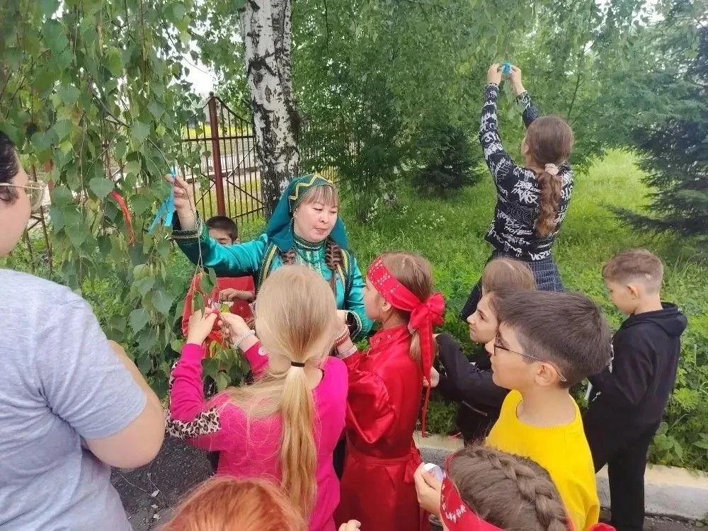 В Мысках прошли «Шорские народные игры» в рамках всероссийского марафона «Сила России»

16 июня на т