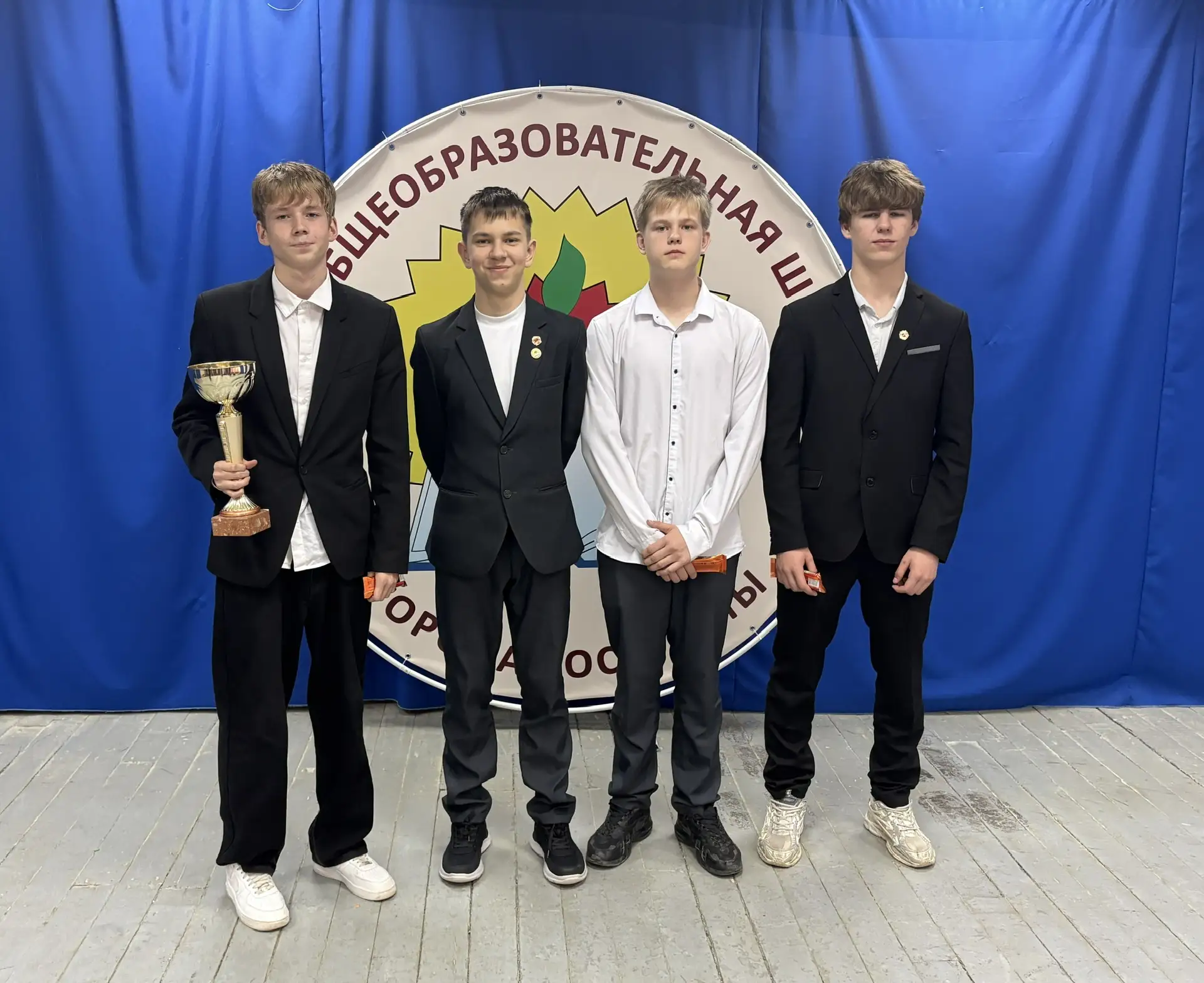 🏅 Гордость школы: ГТО, плавание и футзал!  28 апреля в актовом зале нашей школы прошло по-настоящему