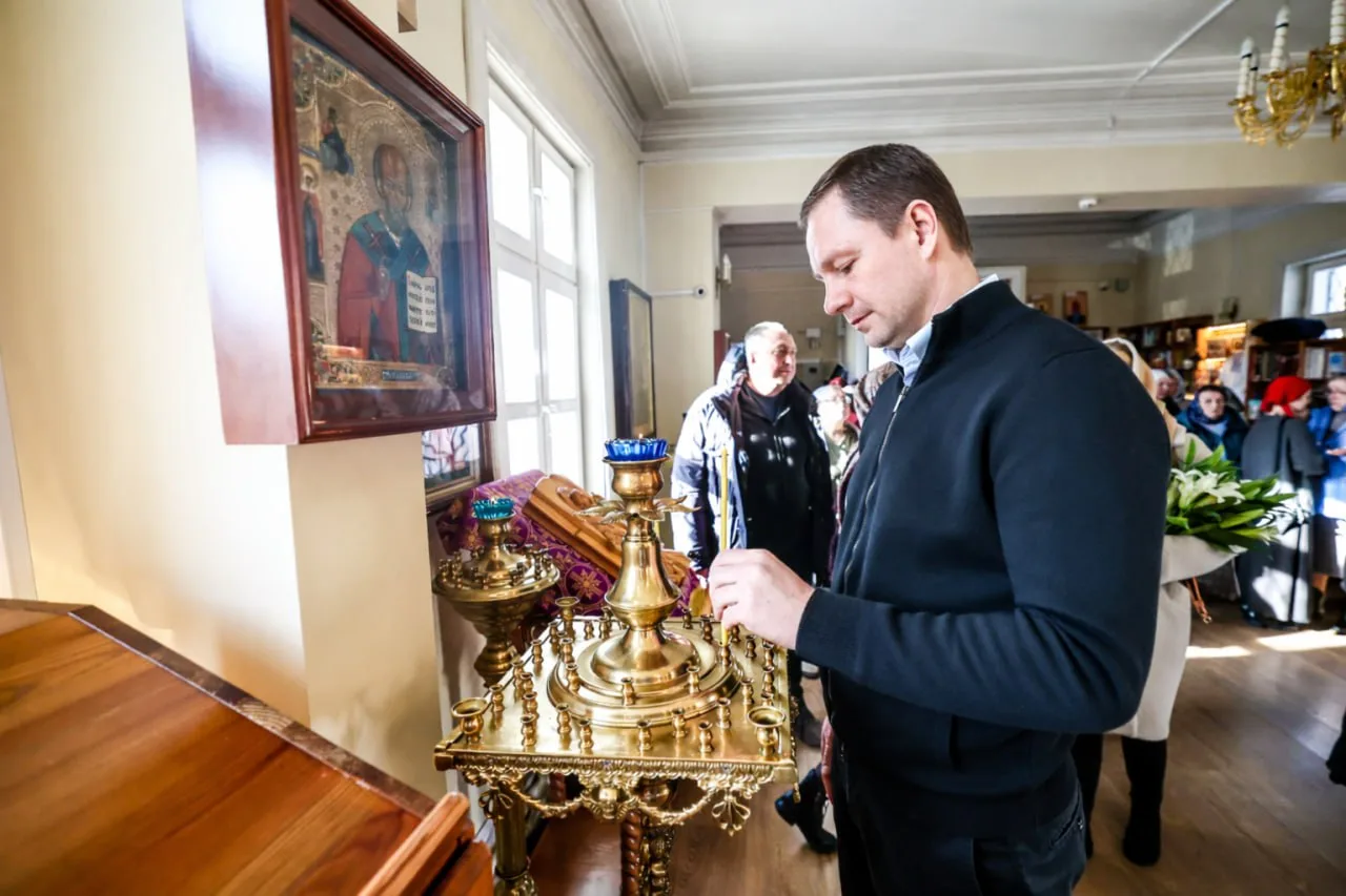 В Знаменском храме в деревне Марьино вместе с прихожанами и Красногорским благочинием принял участие