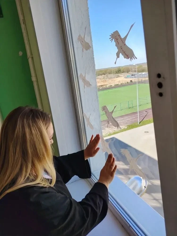 🕊️ В нашей школе прошла трогательная акция «Журавли Великой Победы»  Сегодня мы стали частью Всеросс
