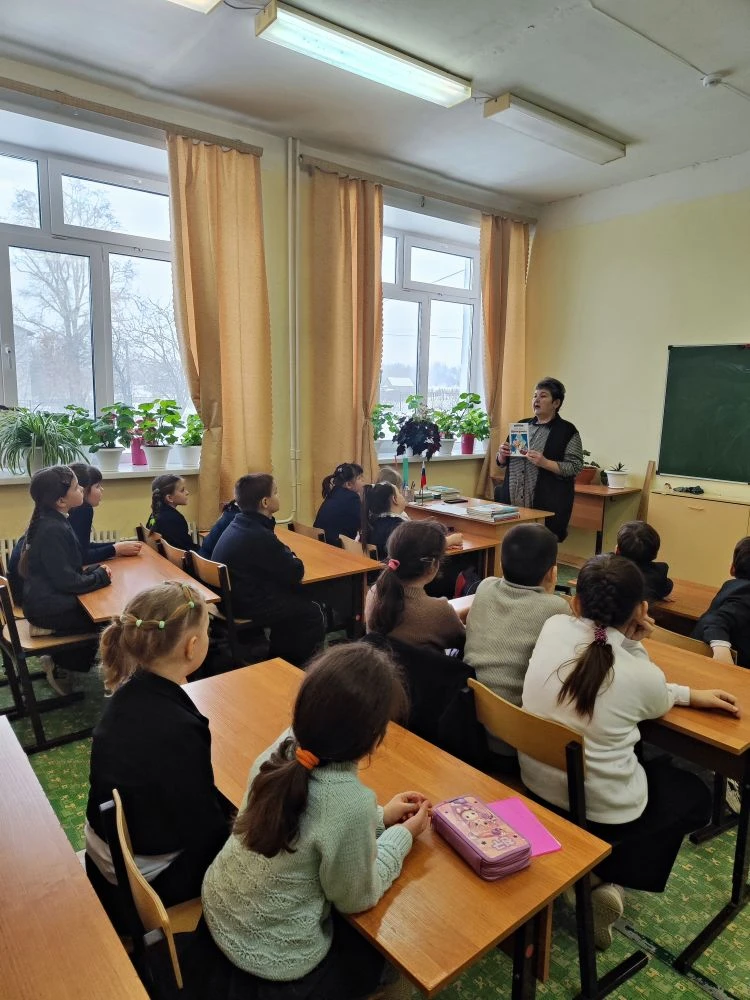 В рамках проекта " Сказки для детей и взрослых " прошли громкие чтения по произведениям...