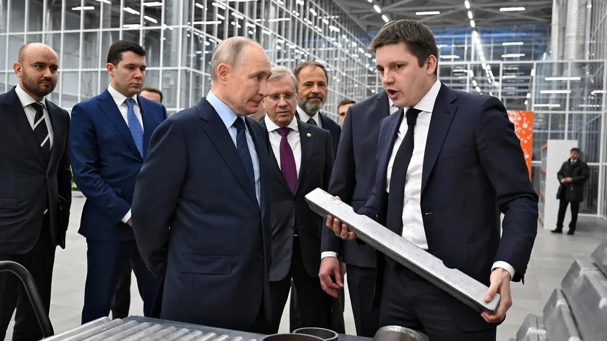 😏 Бывший советник губернатора Самарской области и генеральный директор компании «Транспорт будущего»