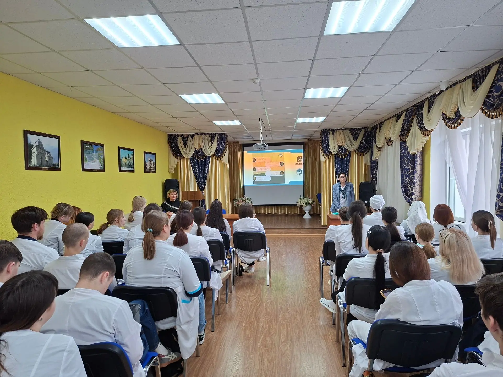 Преподаватели Социально-экономического института СГТУ имени Гагарина Ю.А. продолжают проводить выезд