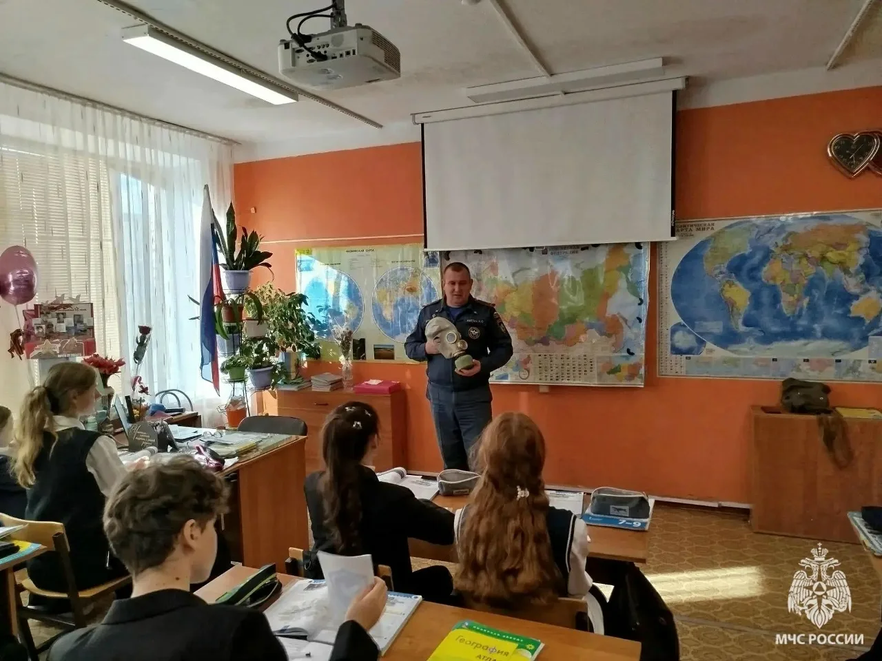 👨‍🚒 В Черни прошел  Всероссийский открытый урок культуры безопасности​