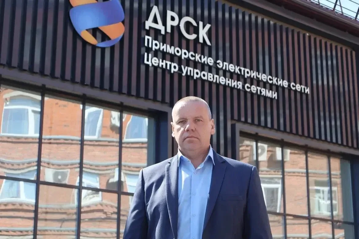 Россия — это мы 🇷🇺 Продолжаем рассказывать о #МестеСилы наших замечательных коллег.

Центр управле