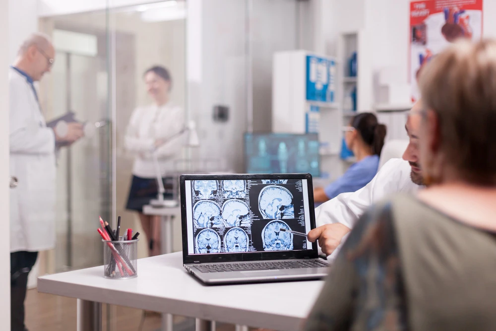 🧠  Поговорим об энцефалопатии 🧠
В рамках Недели сохранения здоровья головного мозга рассказываем о