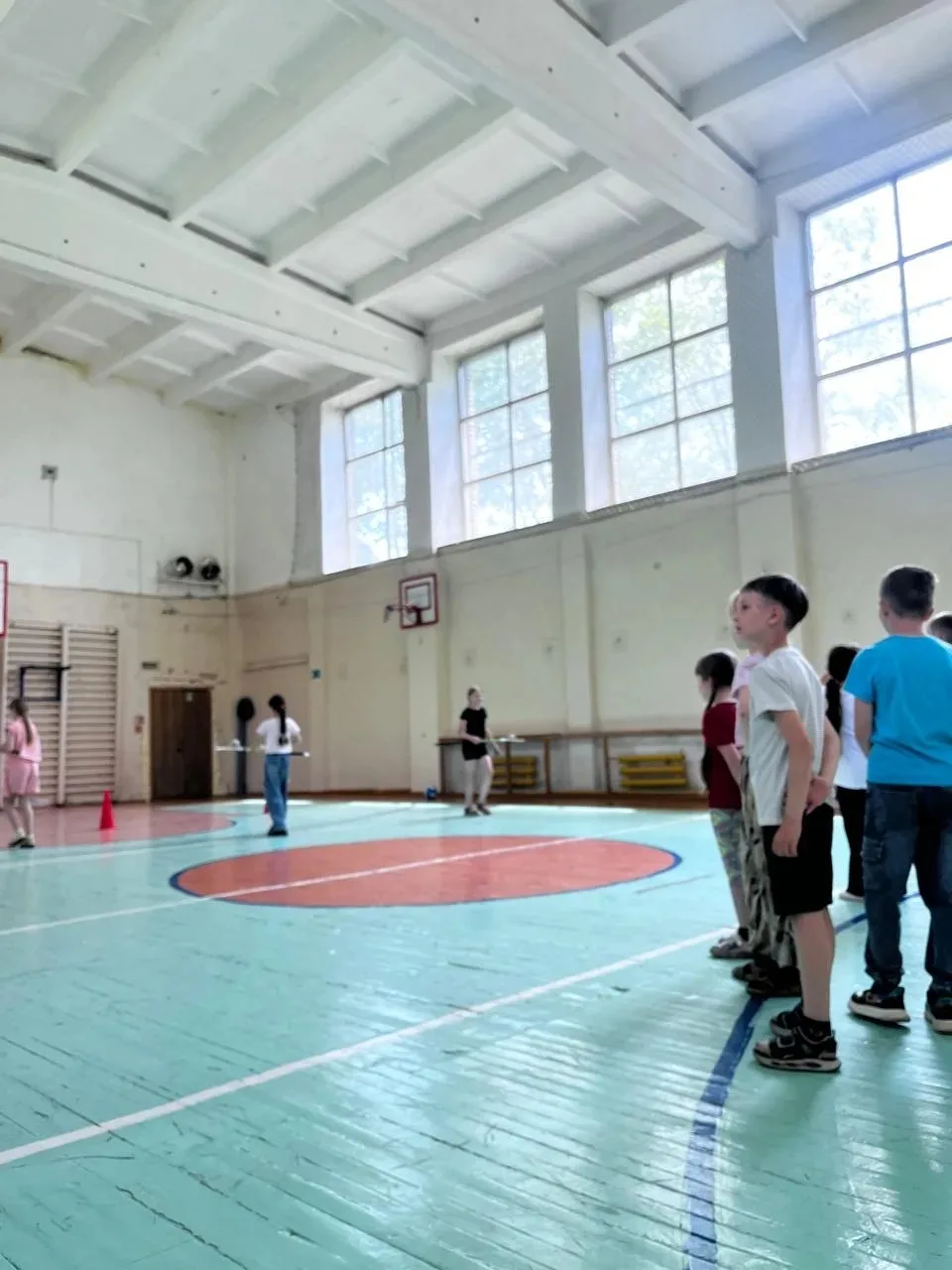 Провели соревнования "А наша команда дружнее!!!"