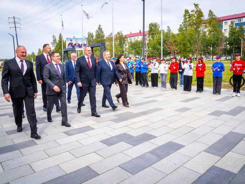Торжественно открылась спортшкола «Феникс».