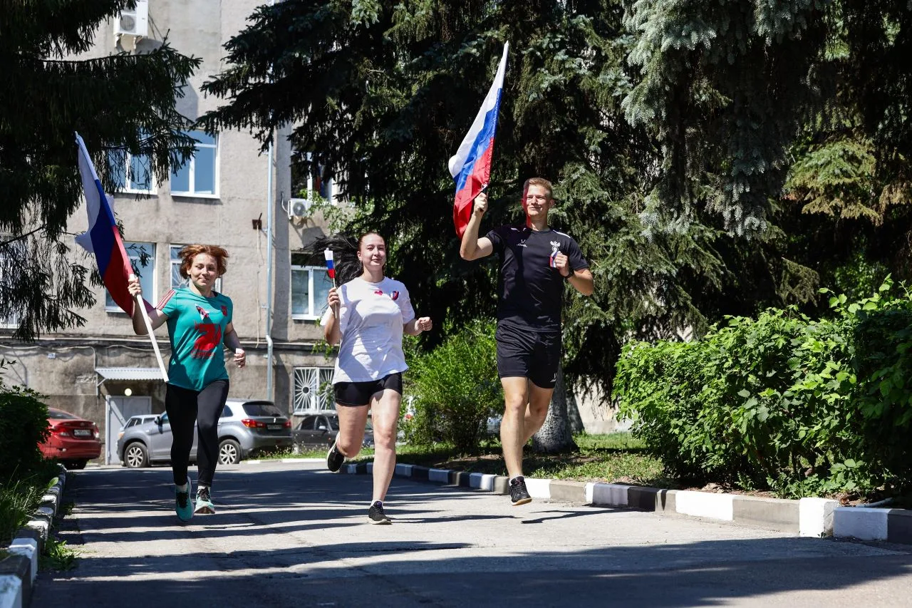 🇷🇺 Вперед, Россия! Вперед, Липецкий педагогический! 

😍 День России в Год единства народов России