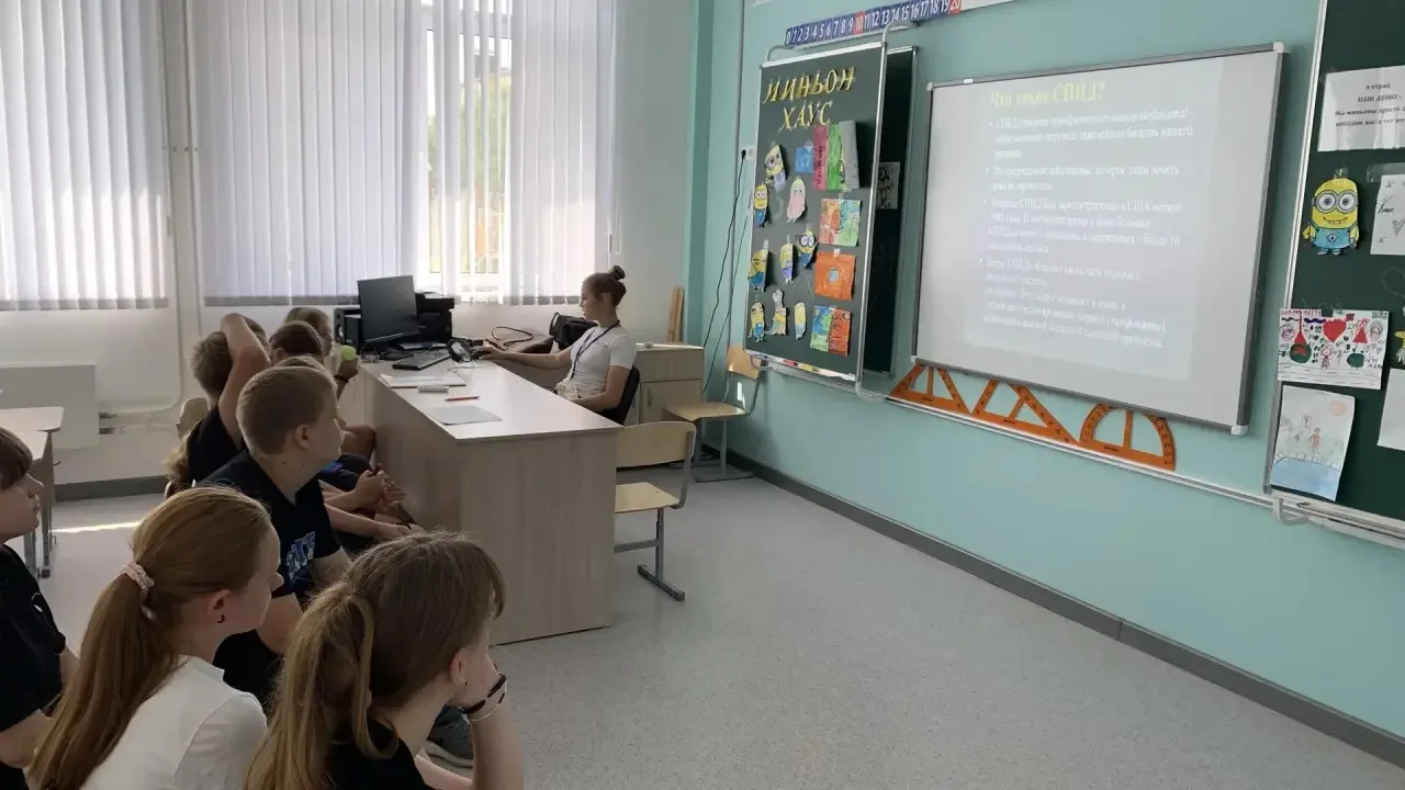 Лето — это время ярких эмоций, солнца и отдыха. Но чтобы каникулы принесли только радость, они обяза