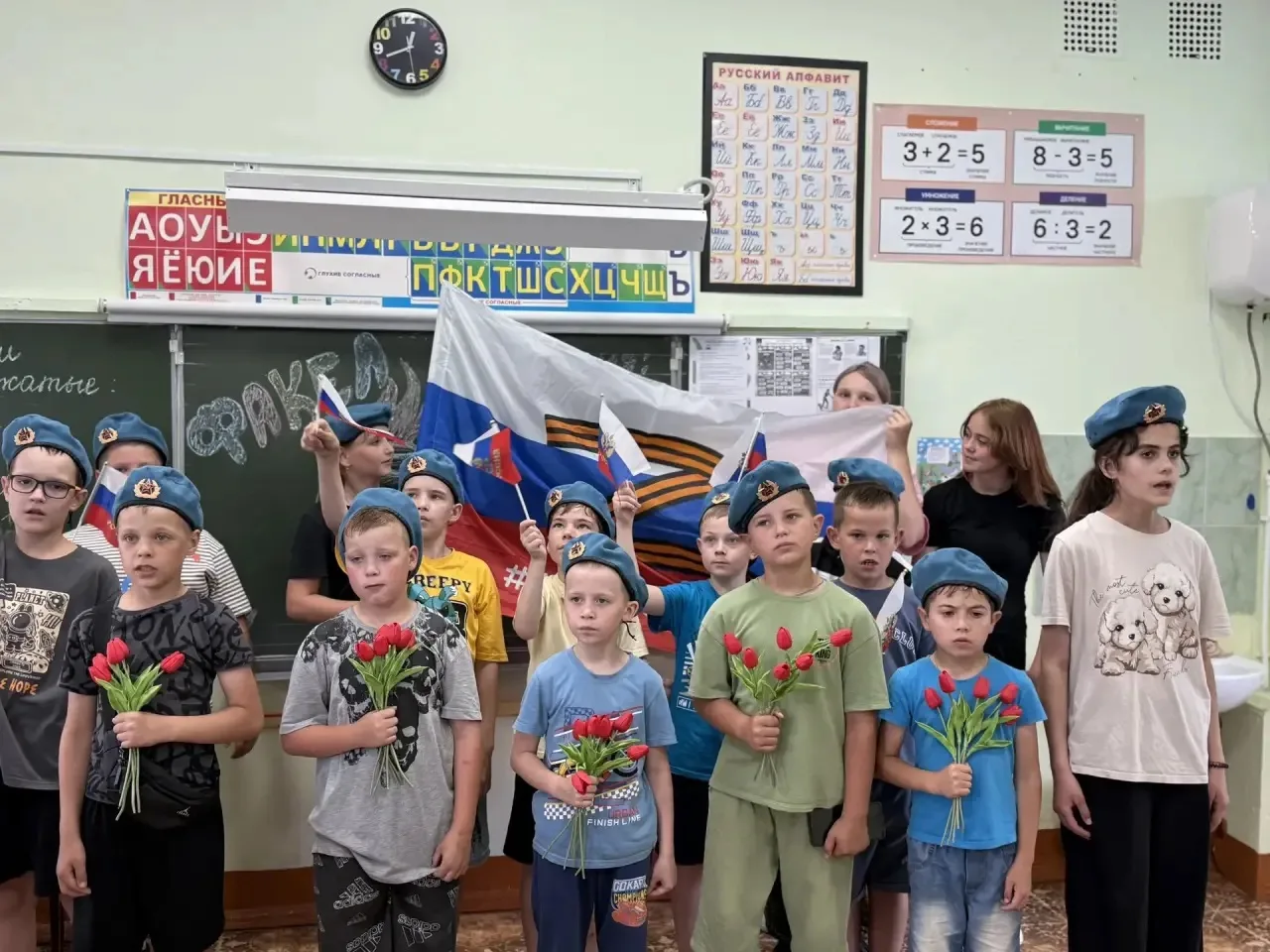"Зарница" в лагере "Радуга": День мужества, силы и командного духа!

Сегодня летний лагерь "Радуга" 
