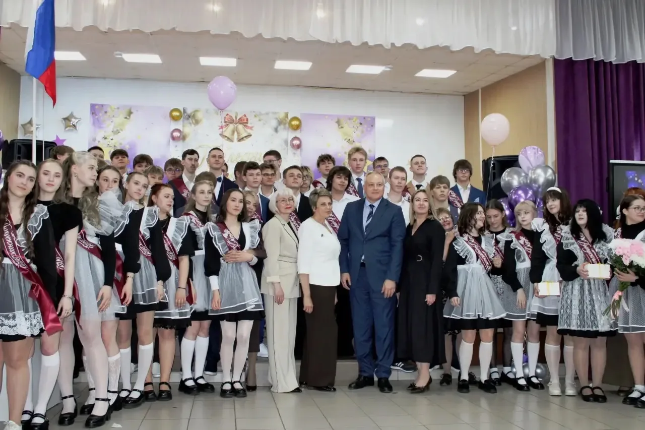 🌟Последний звонок в лицее: прощание со школой и старт в новую жизнь!   💥26 мая в нашем лицее царила 
