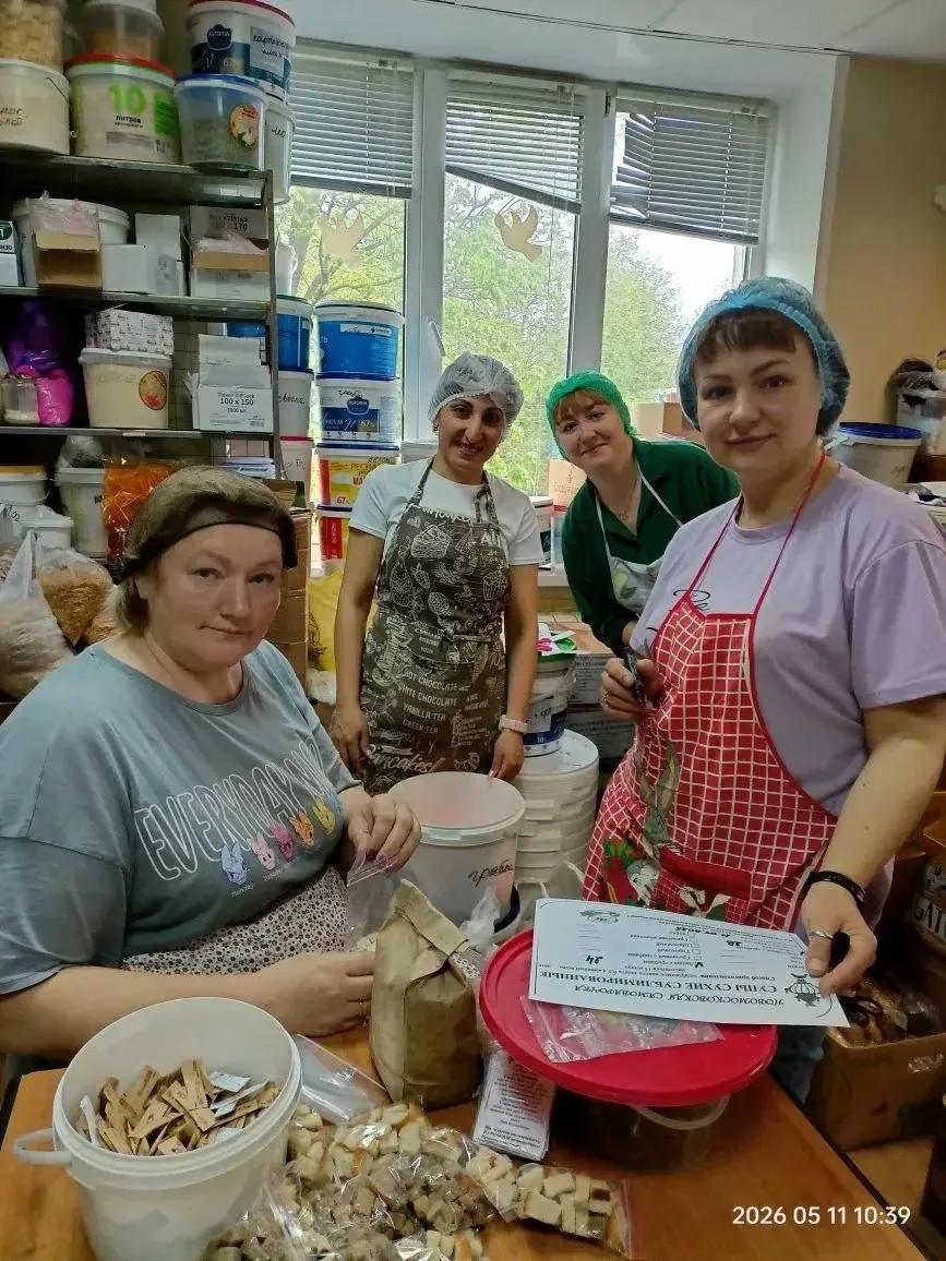 Маленькая команда — большое дело  Новомосковская -САМОВАРОЧКа продолжает свою важную работу. Наканун