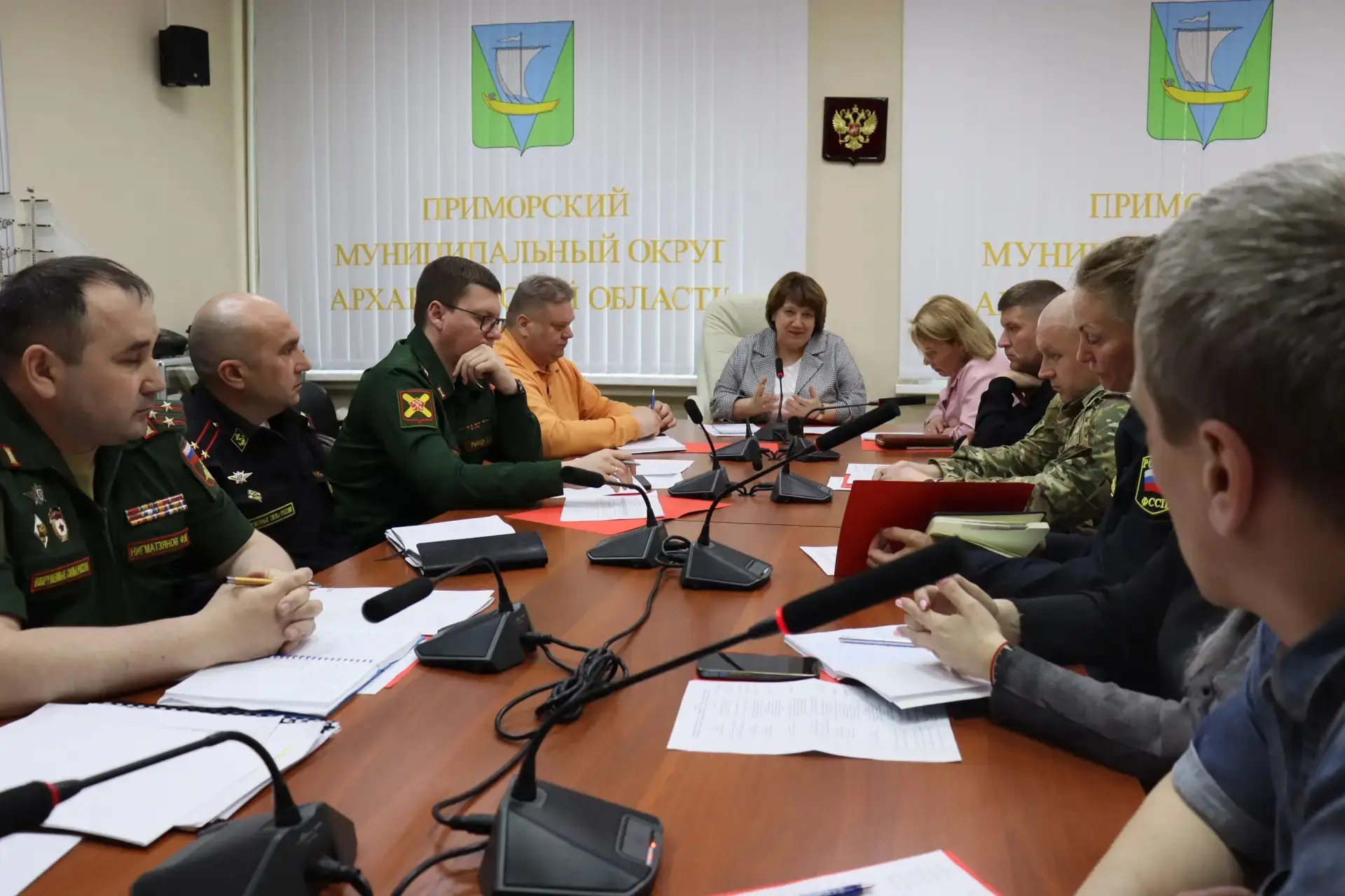 Глава Приморского округа, член президиума регионального политсовета «Единой России» Вал...