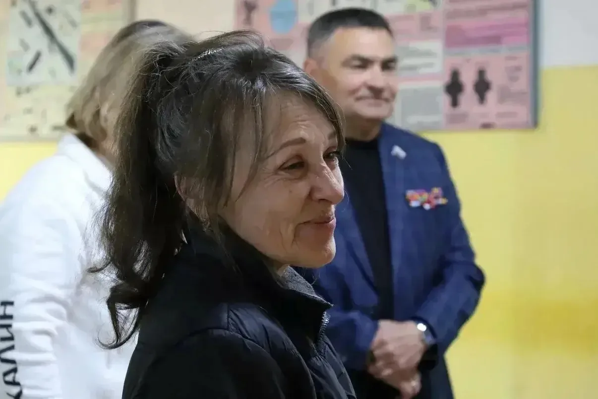 Сегодня вместе с Ириной Анатольевной Стёпиной съездили в санитарный батальон в селе Дачное.   Ирина 