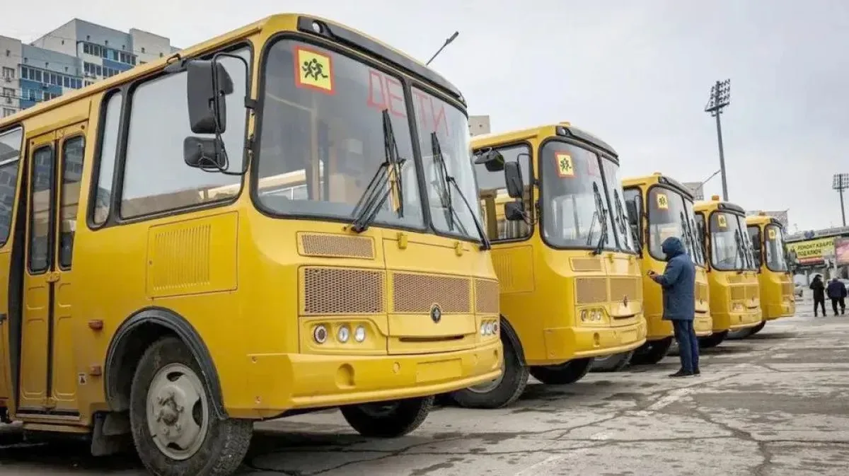 🚌В 2026 году Якутия получит 46 новых школьных автобусов - это одна из наиболее крупных...