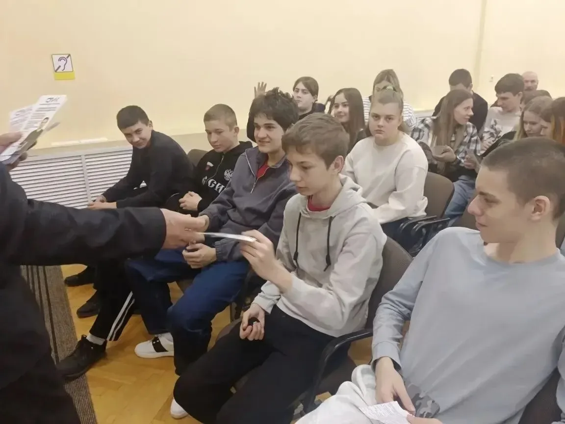Ученики 9 «Ж» класса МБОУ СОШ №20  в рамках профориентационной работы стали гостями Дня открытых две