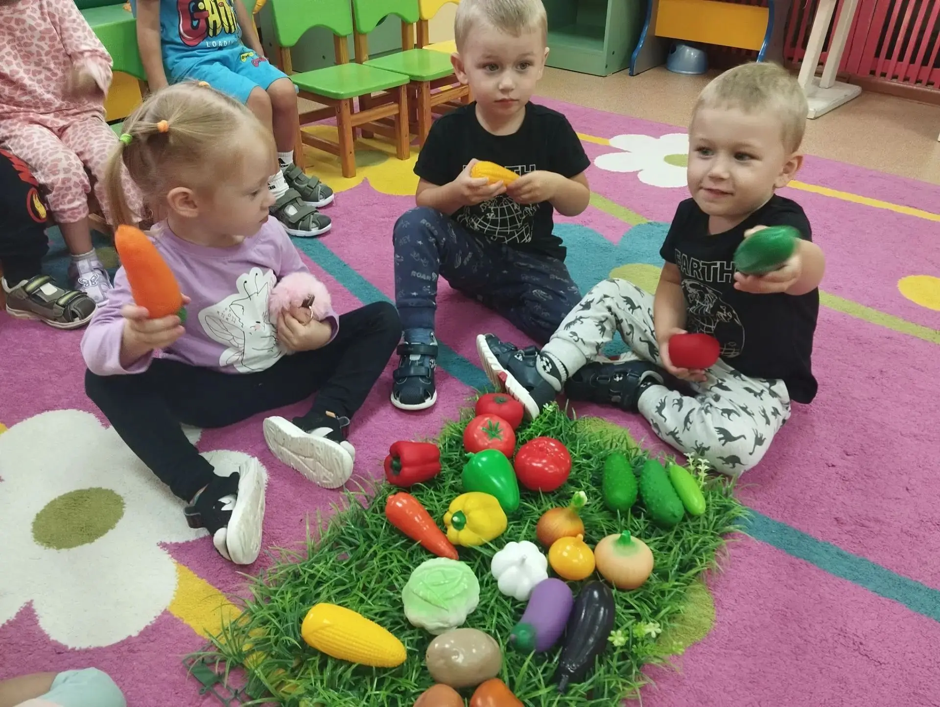 🧅🧄🫑🍅Неделя овощей и фруктов проходит в группе "Непоседы"!