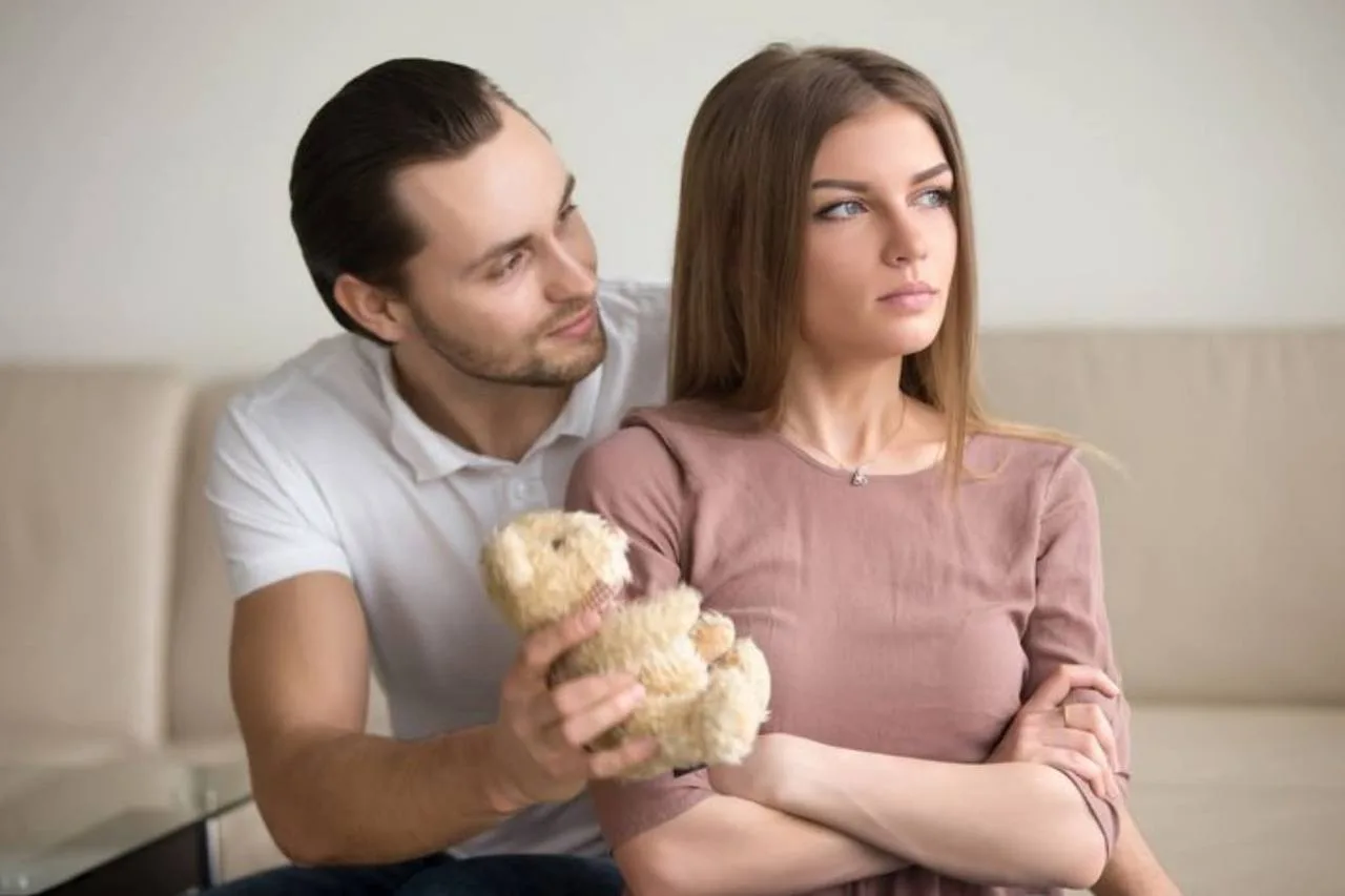 🎁 53% мужчин покупают подарок после ссоры, даже не понимая, в чём виноваты

Чаще всего пары ругаютс