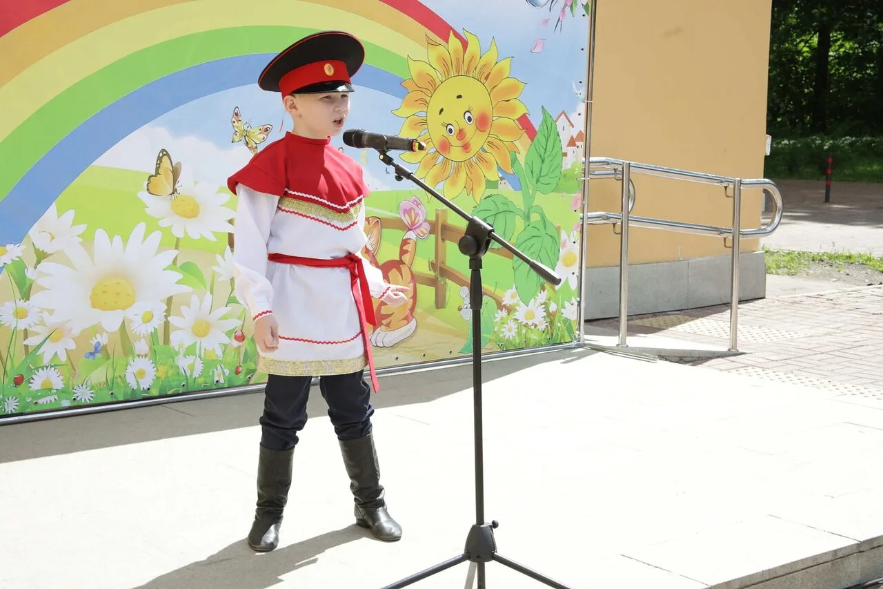☀🎉 Сетевая акция «Адрес детства — лето» прошла в ДК «Выстрел»