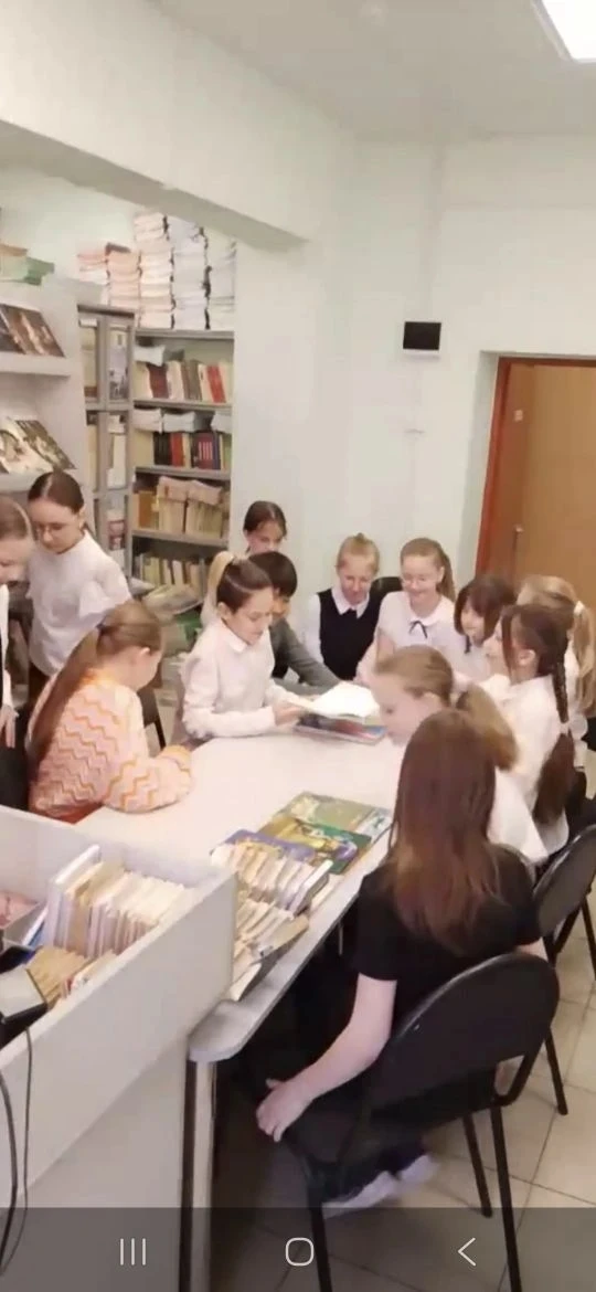 «Книги оживают: Гимназия  отпраздновала праздник литературы»  В эти майские  дни гимназия №6 преврат