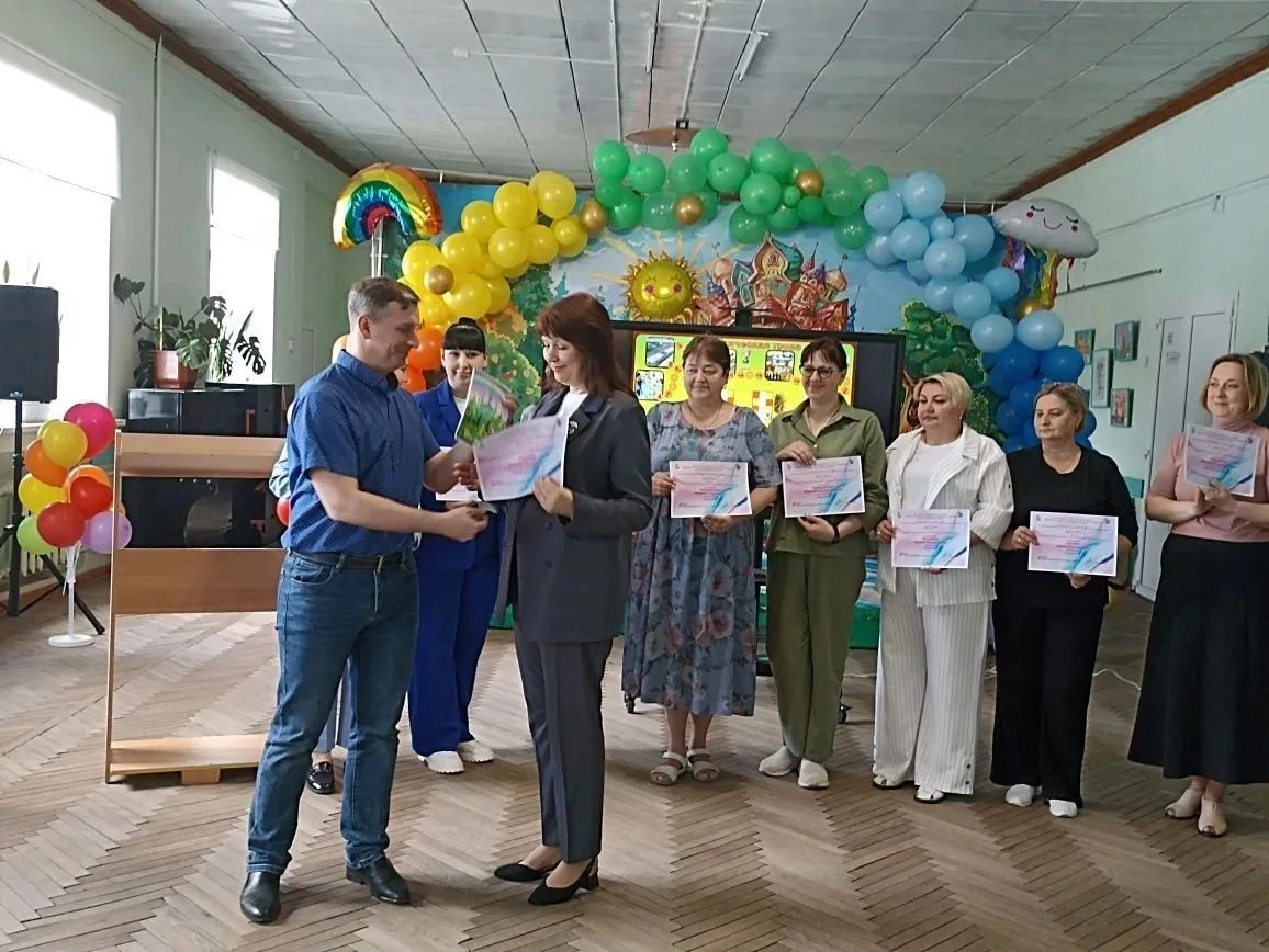 В Курске состоялось торжественное награждение участников городской олимпиады «Школа без...