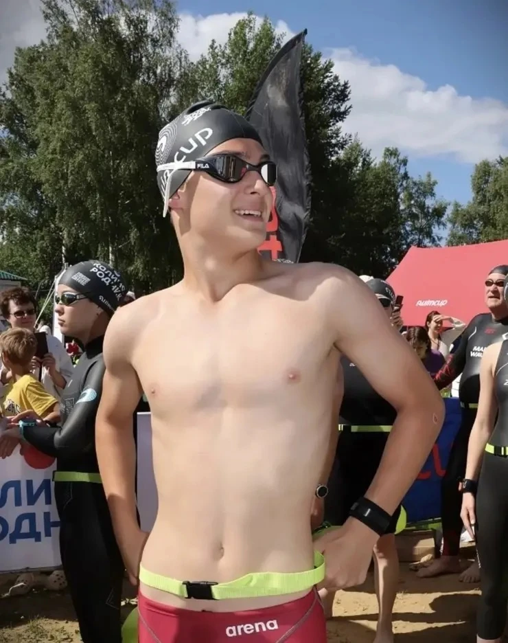 20 июня 2026 года на Рубском озере прошли соревнования «Swimcup | Рубское | 2026». Ученик нашей школ