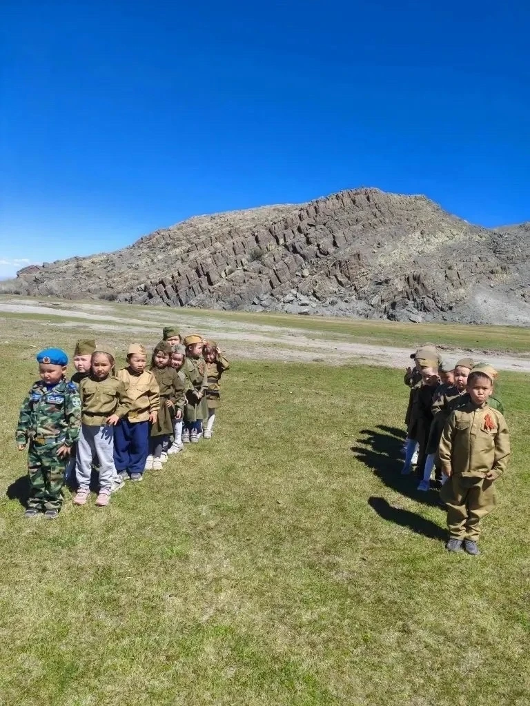 Военно‑спортивная игра «Зарница», посвящённая Дню Победы