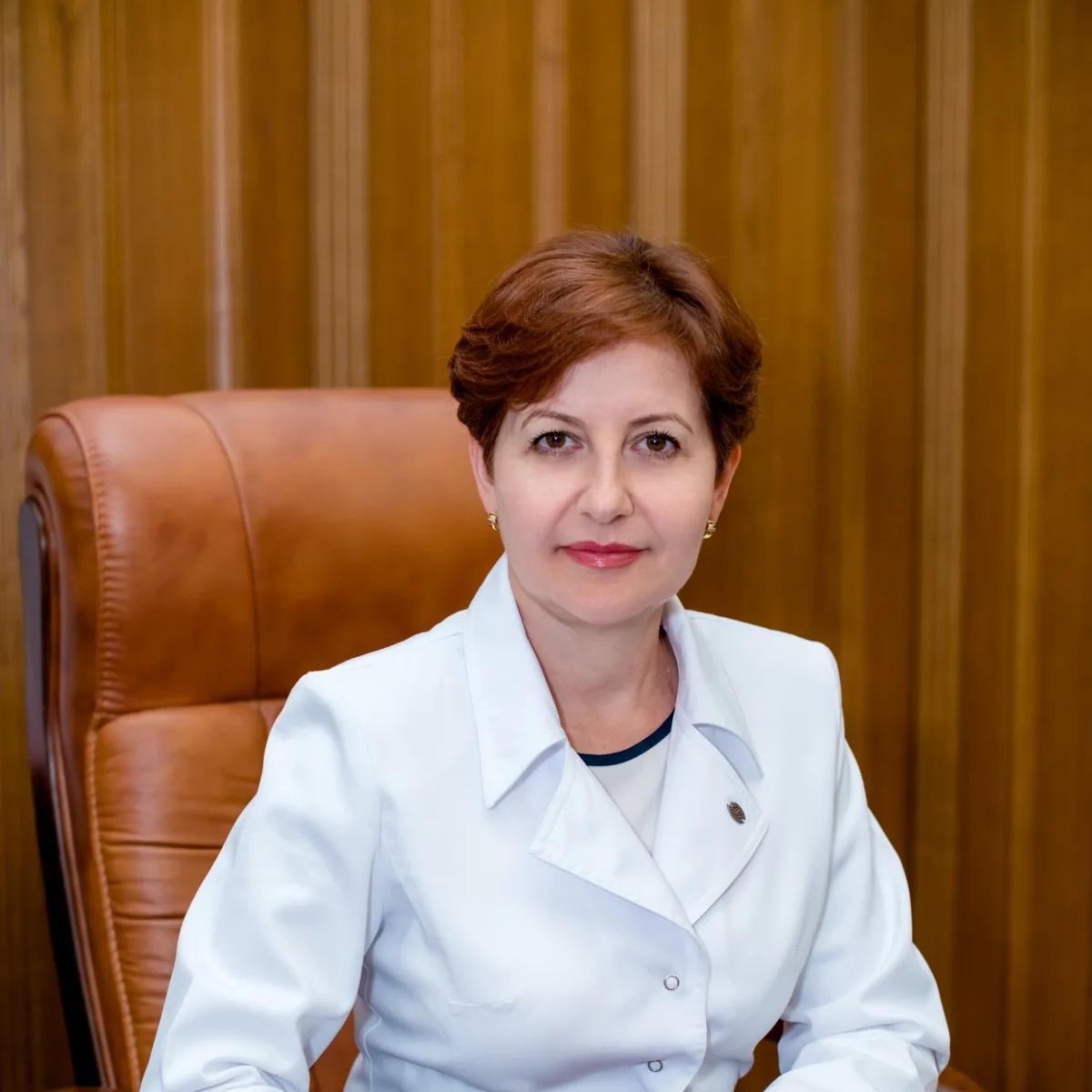 Уважаемая Ирина Анатольевна!

От души поздравляю Вас С днем рождения и Днем медицинского работника! 