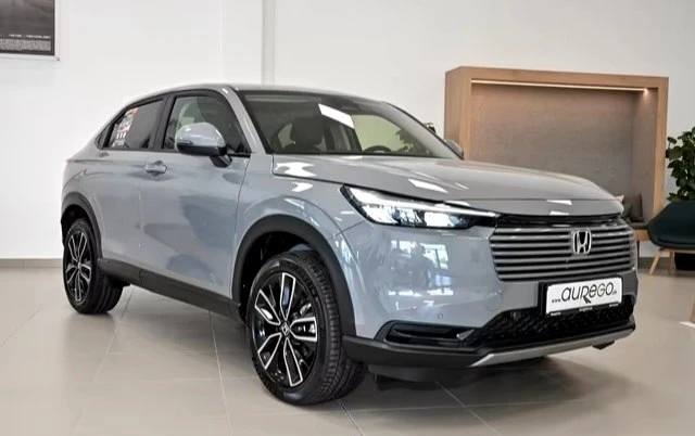 🚘 Автомобиль в наличии у дилера и может стать Вашим!