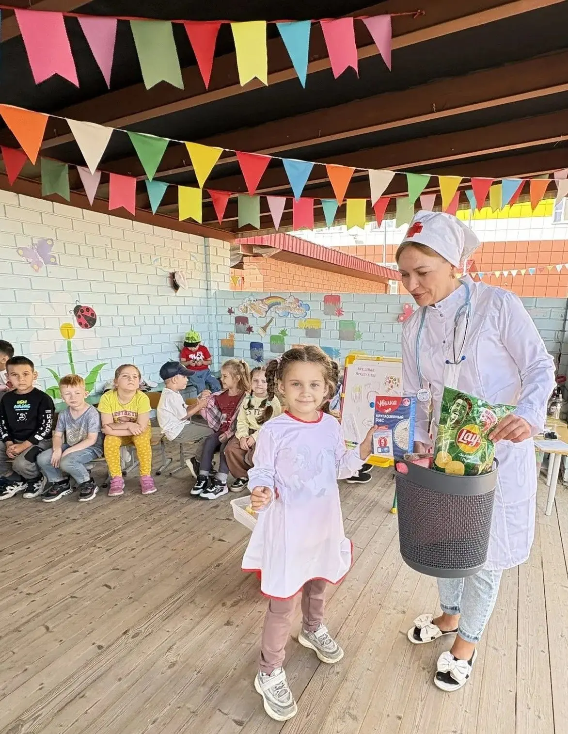 В рамках Недели здорового образа жизни в группах «Пион» и «Лотос» прошло веселое меропр...