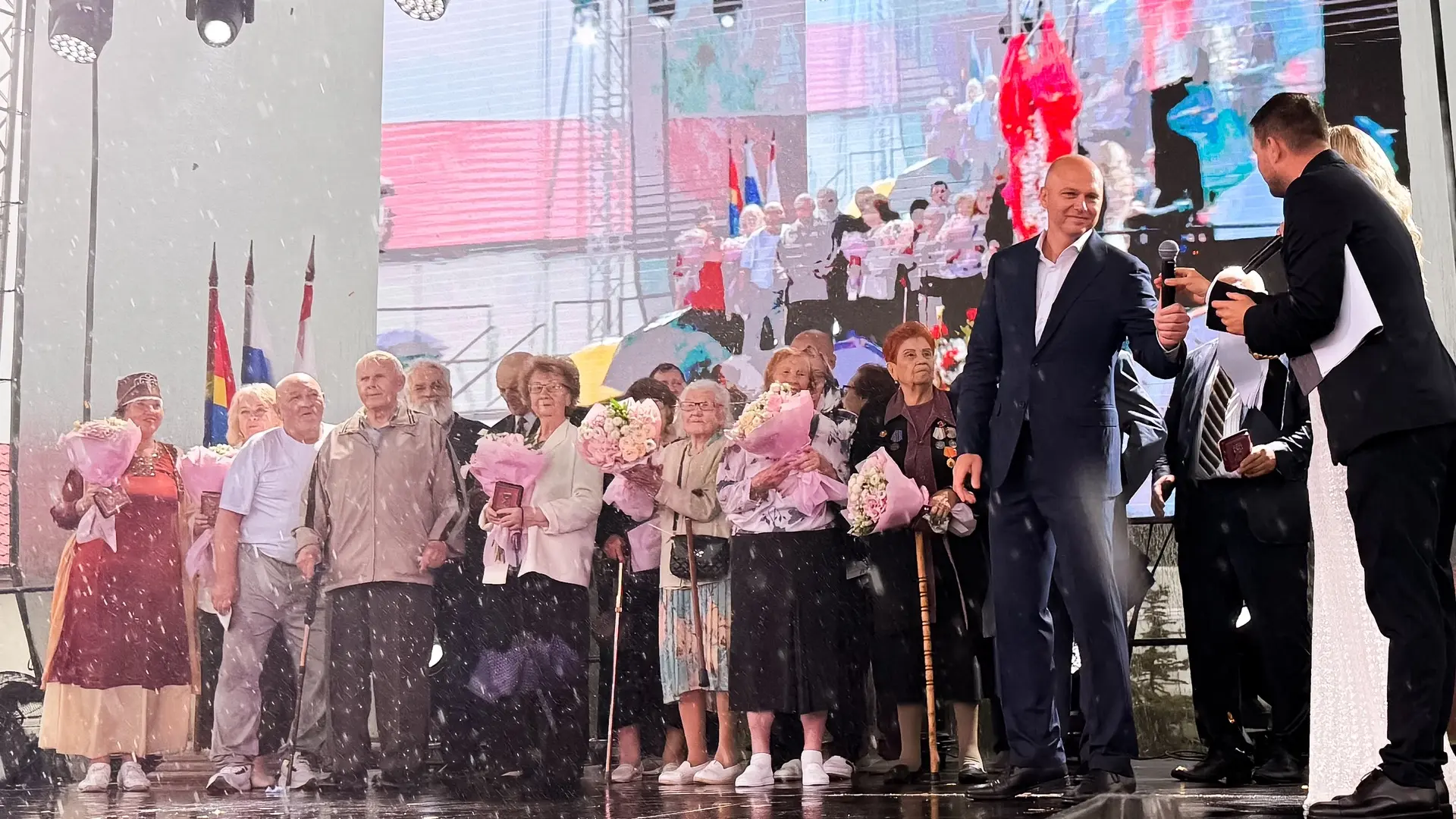 ✨День города Мамоново стал знаменательным днем! ✨

Буйство непогоды не стало помехой для нашего праз