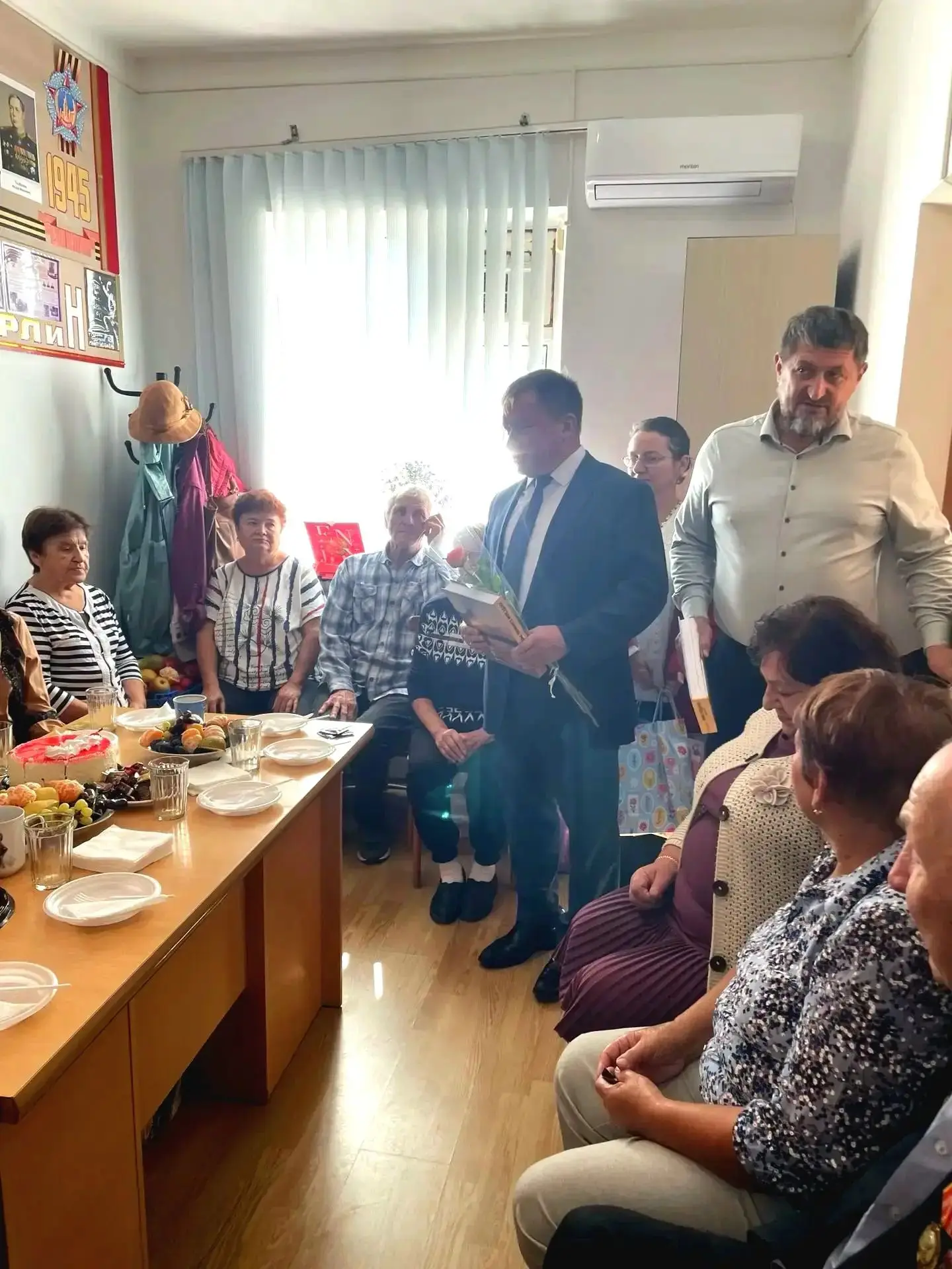 От имени Главы муниципального образования городской округ город-курорт Геленджик Красно...