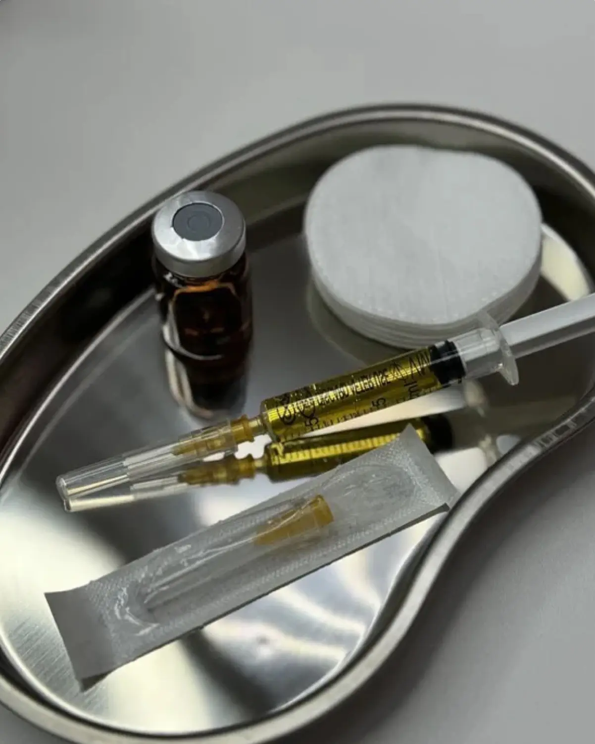 СИНЕРГИЯ ПЛАЗМЫ И БИОРЕВИТАЛИЗАЦИИ: ДВОЙНОЙ УДАР ПО ВЫПАДЕНИЮ ВОЛОС 🔥💉