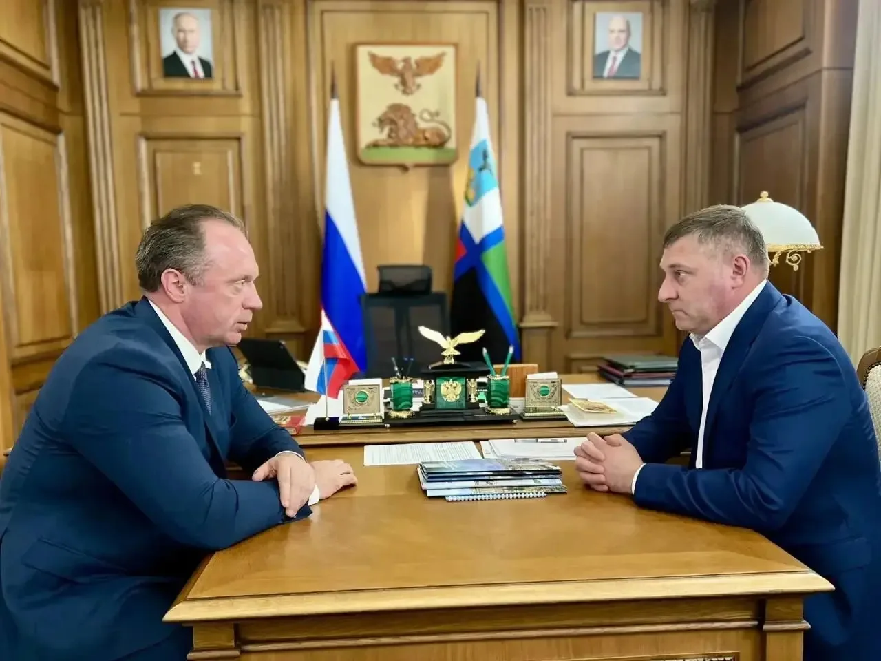 Губернатор Белгородской области Александр Шуваев встретился с депутатом Государственной...