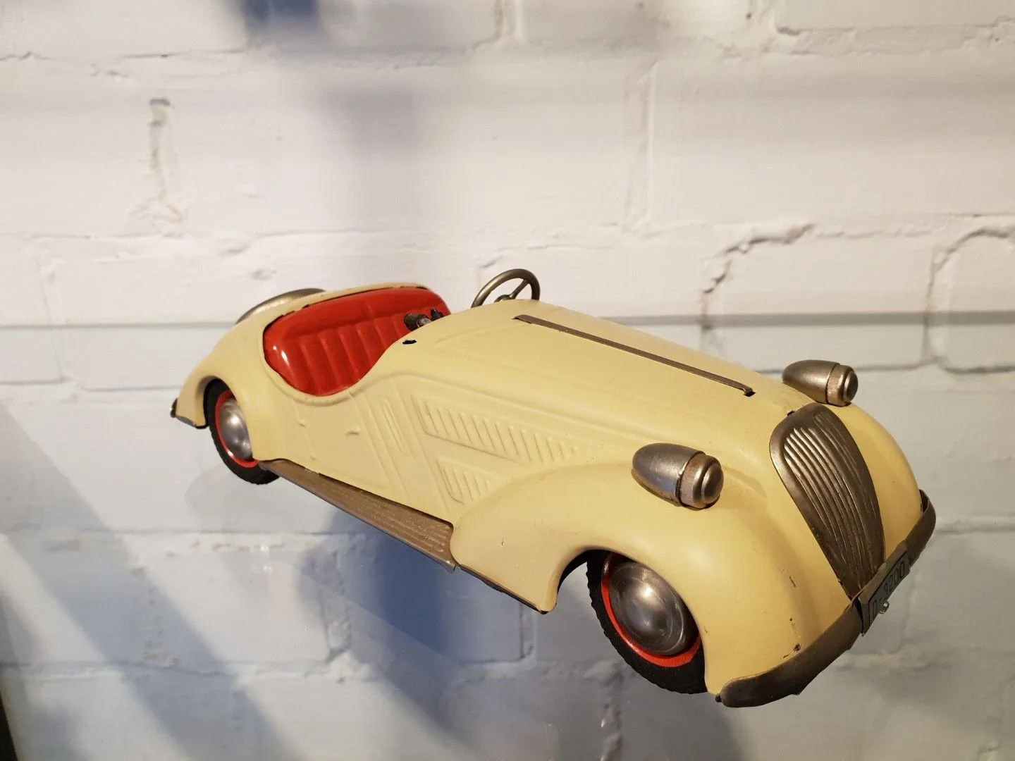 Cabrio | Schuco | г. Нюрнберг | Германия, 1940-50-е гг.
Schuco — старейший немецкий производитель, о
